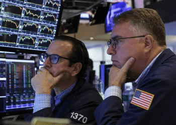 FTSE 100 slips as Iran crisis dampens investor confidence