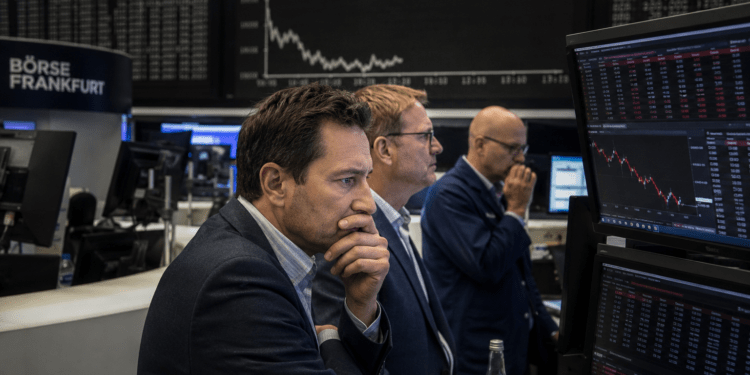 Why is $100 oil becoming a bigger threat to the FTSE 100 than investors think?